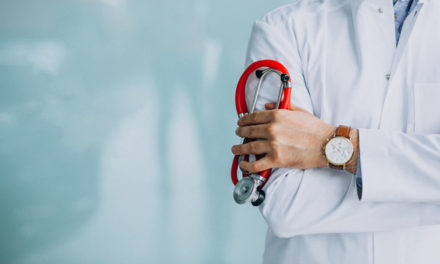 “Български лекари за ново здравеопазване”: Как така директор на болница е с 5-цифрена месечна заплата, а болницата е на загуба?