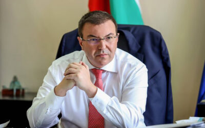 Обръщение на здравния министър по повод деня на българския лекар: Празник е, но празничното чувство сякаш отсъства