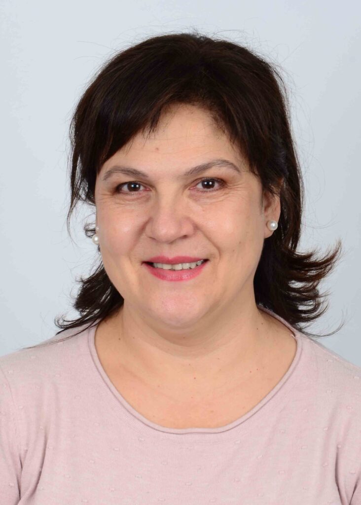 Д-р Мариета Мандова