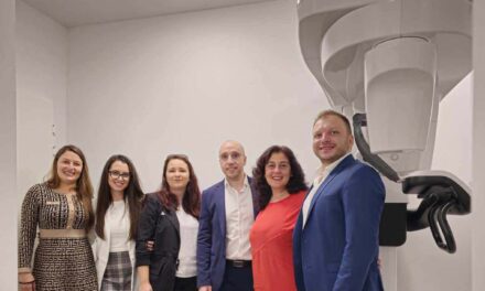 Световният лидер в образната диагностика CS 9600 CBCT скенер е вече в България, инсталиран в новооткритата клиника „Радостин Узунов”, София